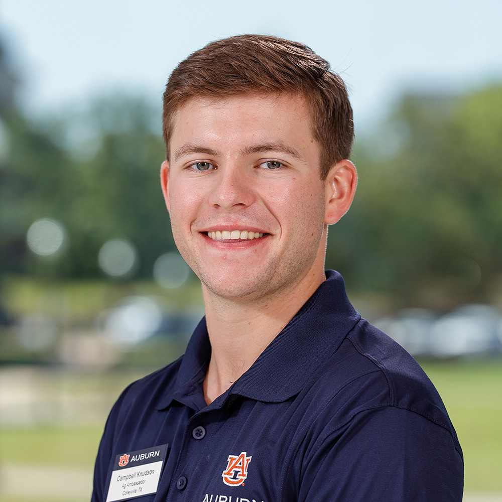 Campbell Knudson headshot