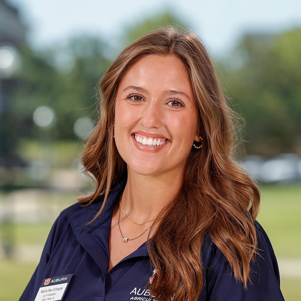 Mattie Gillespie headshot