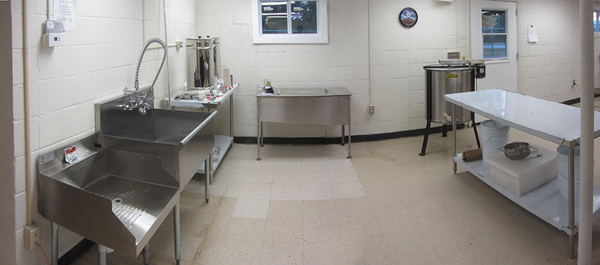 Interior of AU Bees Lab extraction facility