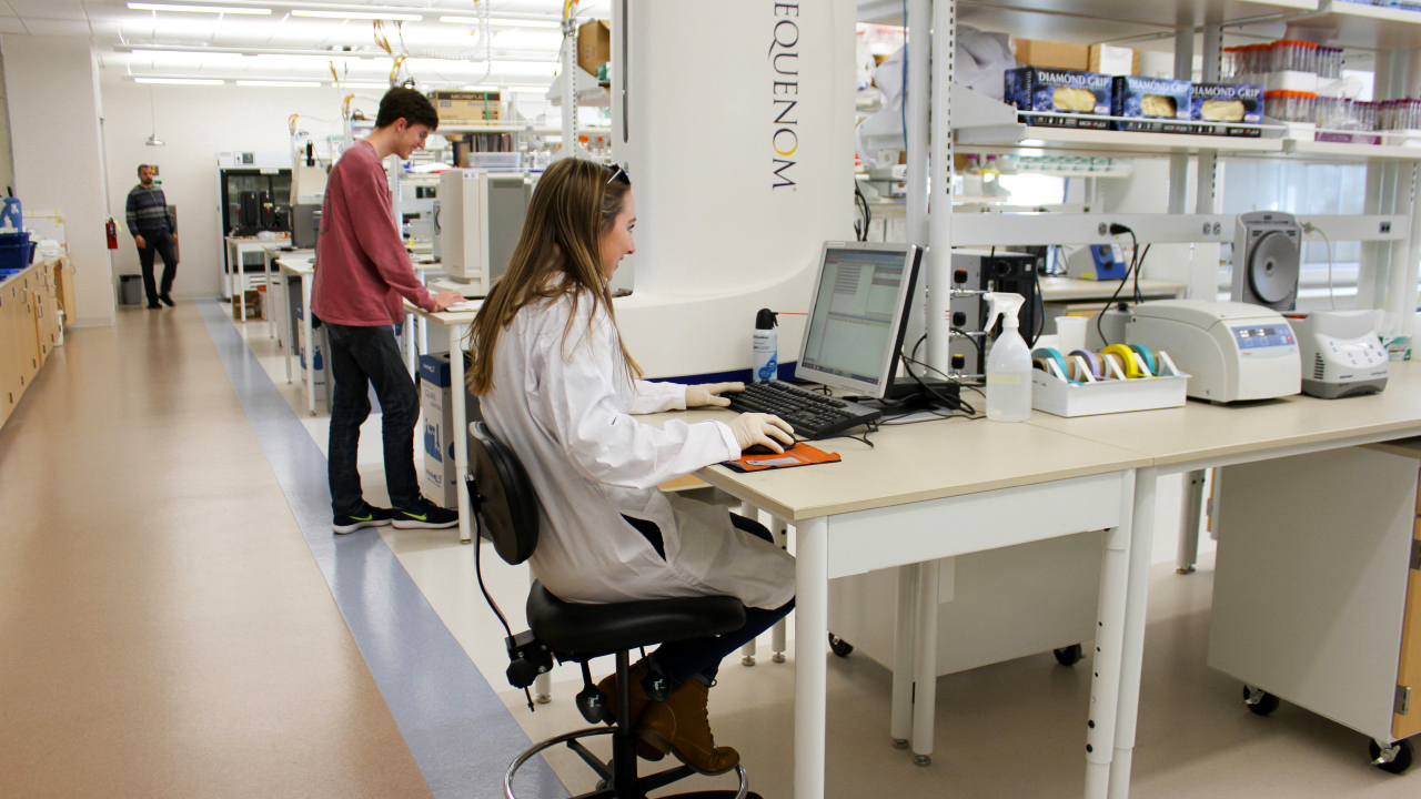 Research students in Auburn's CASIC lab
