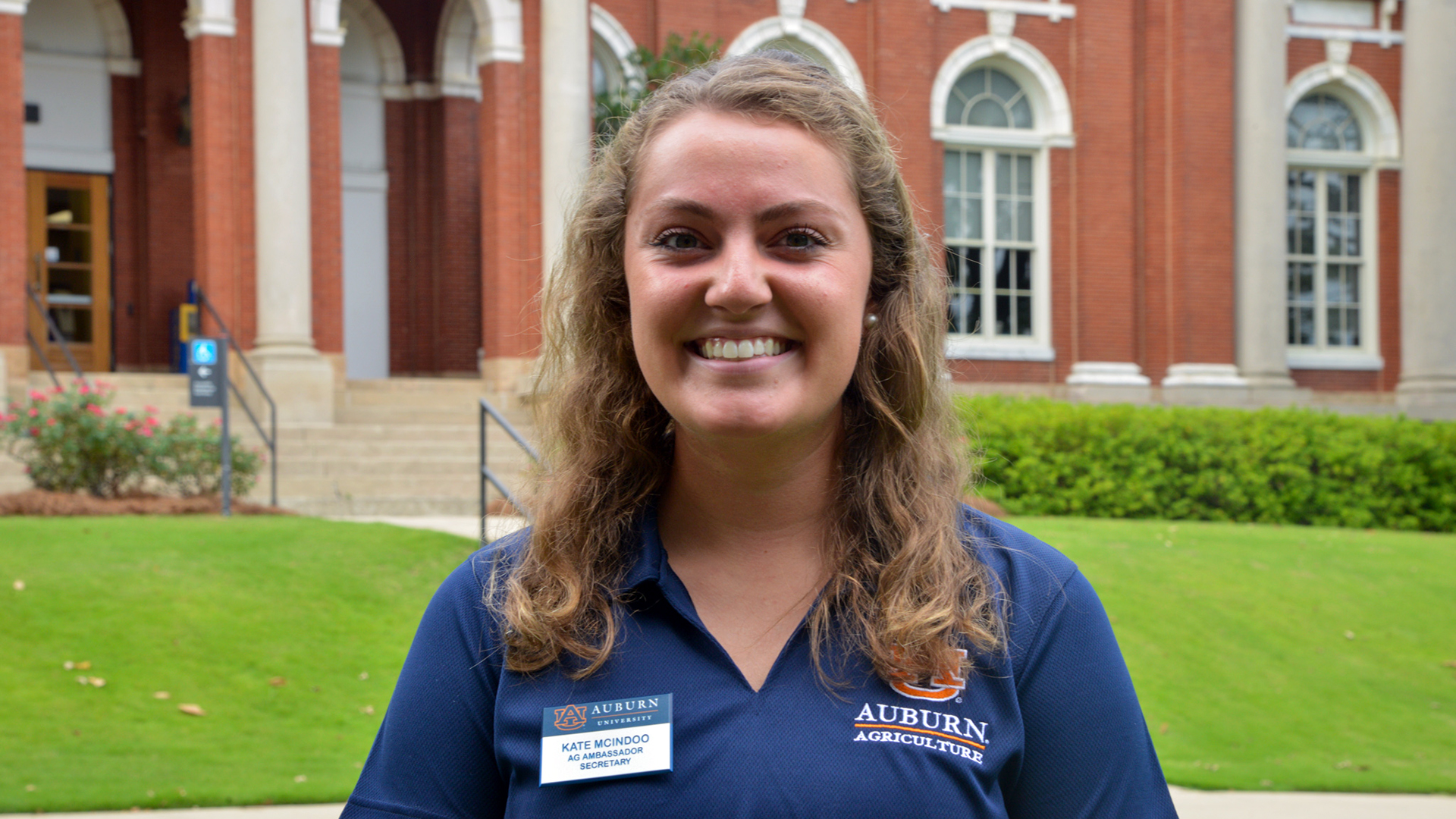 Kate-McIndoo-Auburn-Ag-Ambassador-2022-Alabama-USA
