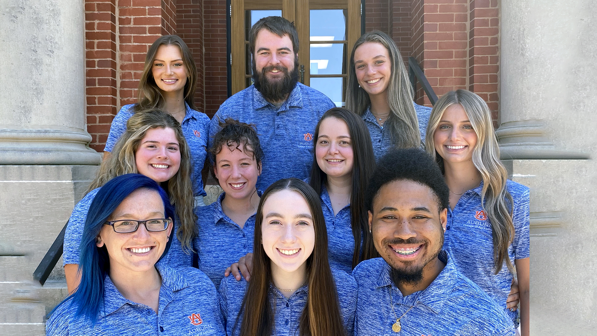 COA-Ag-Peer-Mentors-Student-Group-photo-College-at-Comer-Hall-Auburn-Alabama-Fall-2023