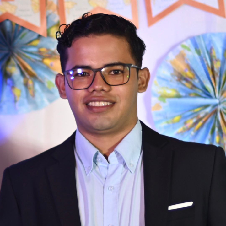 Berman Espino headshot