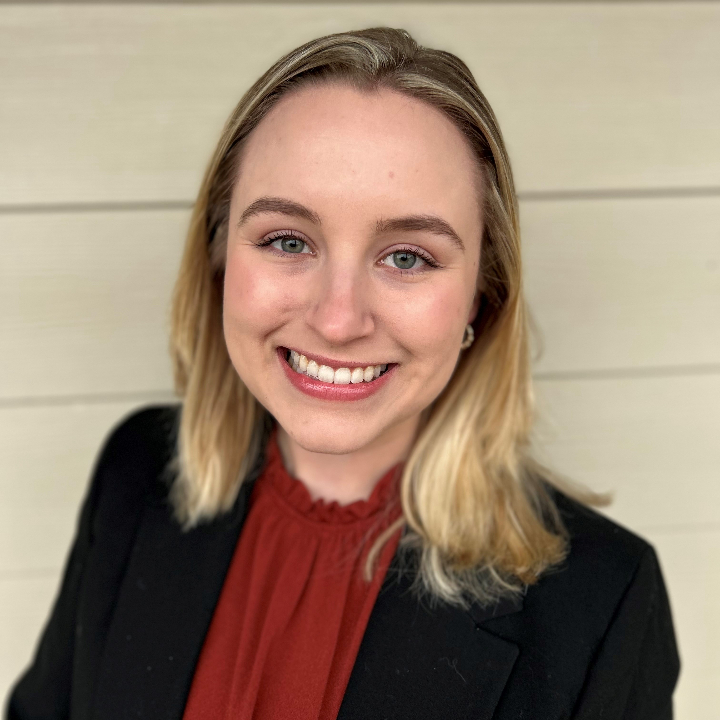 Ella Johnson headshot