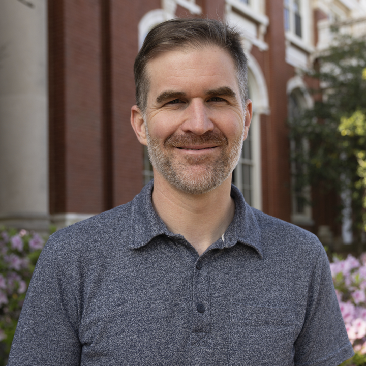 Geoff Williams headshot